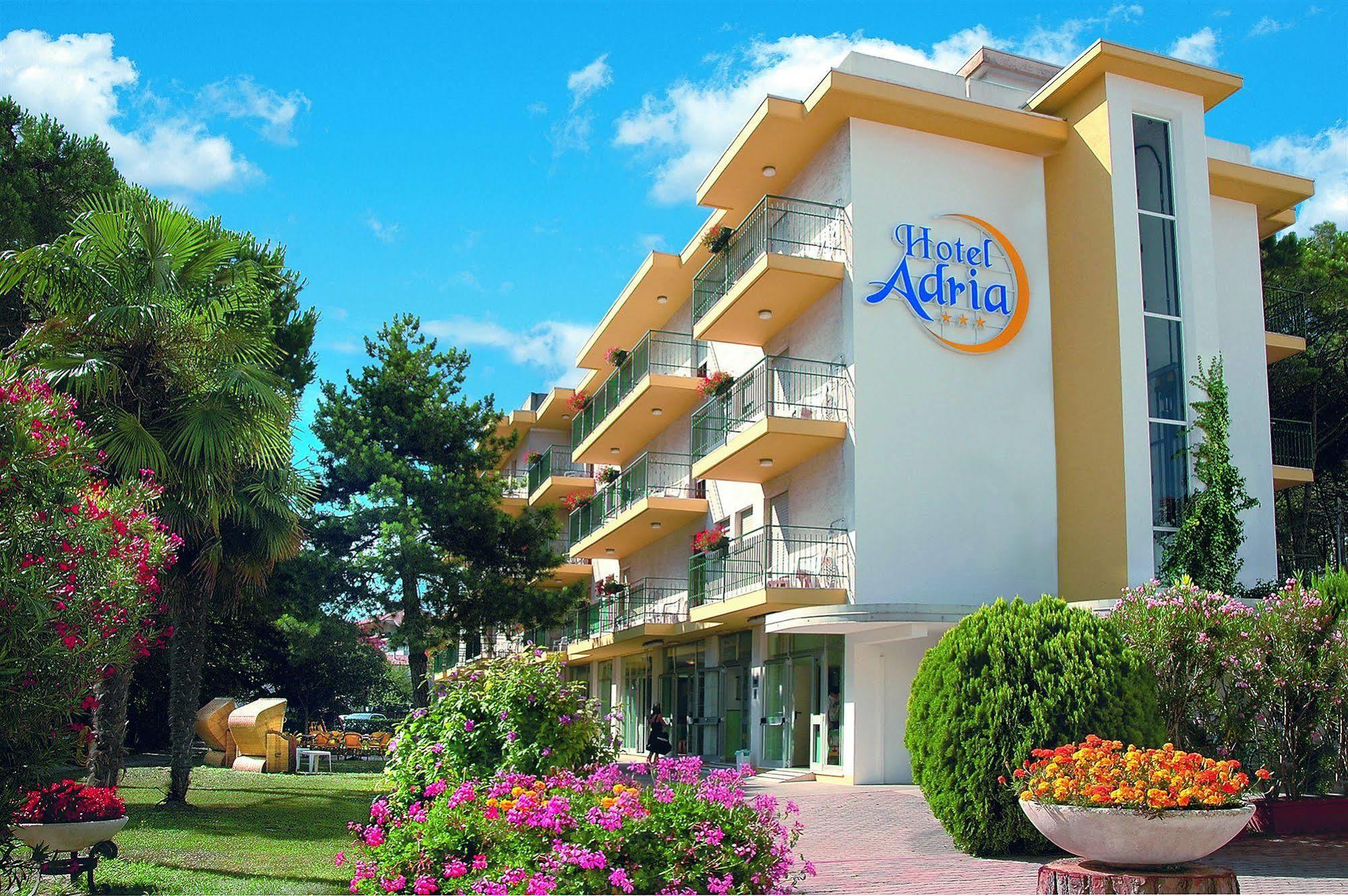 Hotel Adria Lignano Sabbiadoro Buitenkant foto